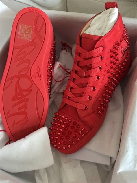 tenis de christian louboutin.